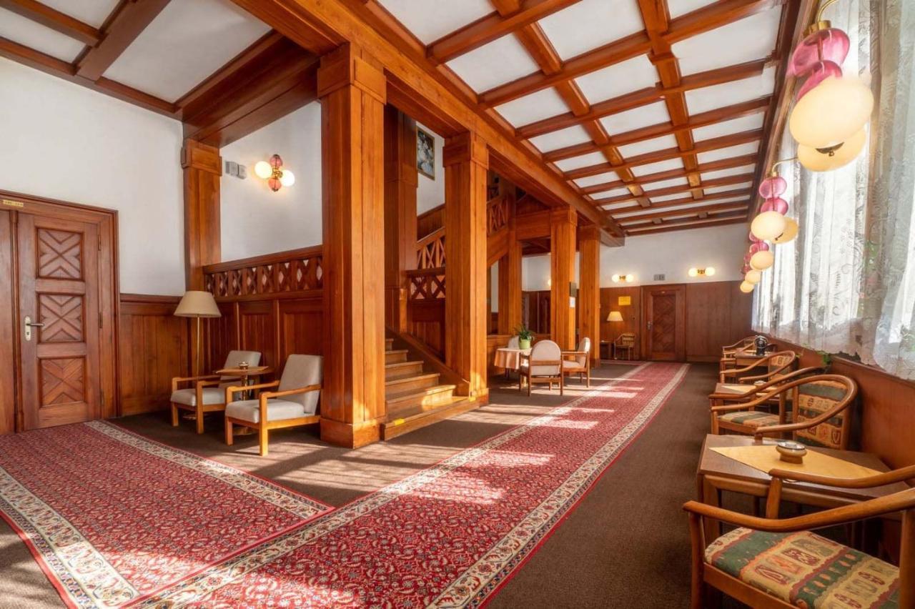Hotel Vetrov วีโซเก นาด ยิเซโรว์ ภายนอก รูปภาพ